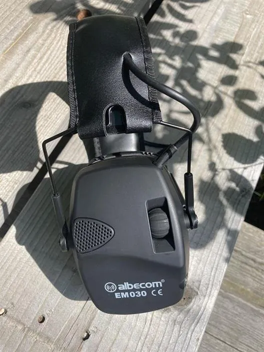 Albecom EM030 hørselsvern for jaktradio