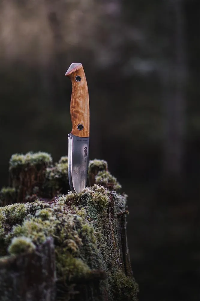 Helle Utvær turkniv 105 mm masurbjørk